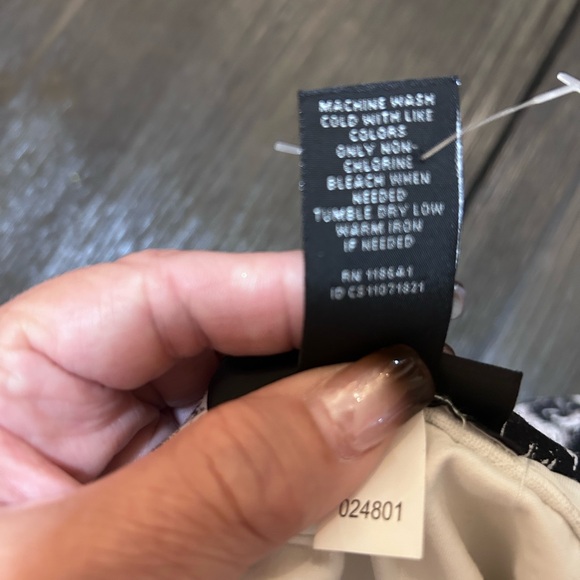 Lane Bryant Chic Black and White Floral Midi Skirt - Picture 5 of 7